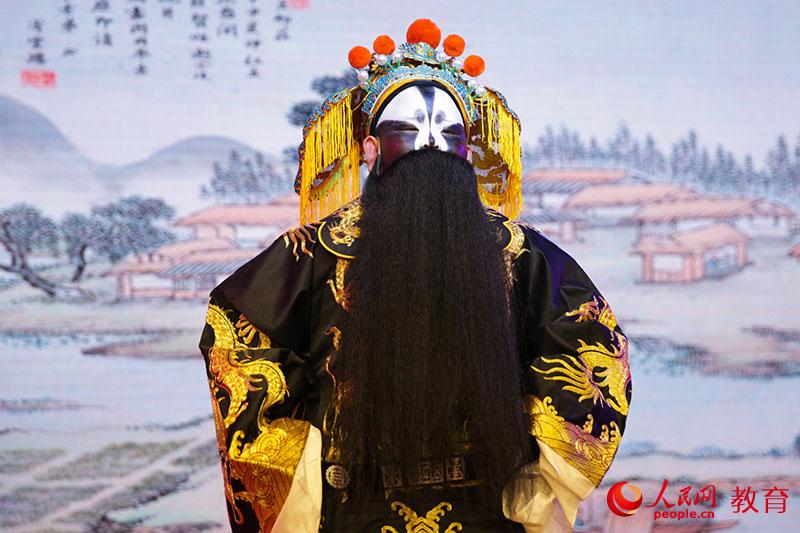北京燈市口小學優質教育資源帶第二屆京劇社團專場演出。吳晨 攝
